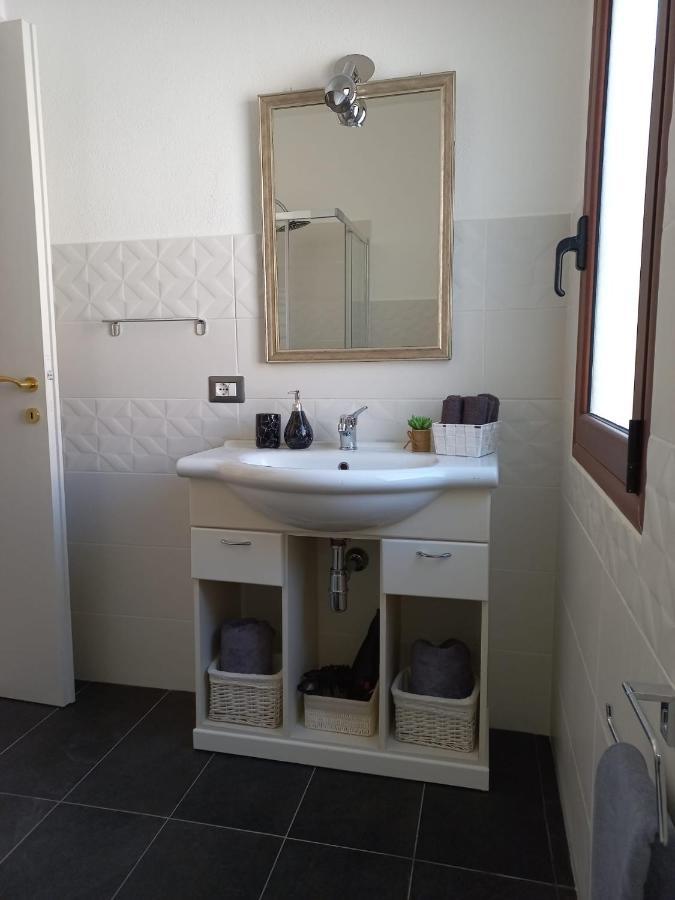 B&B Villa Orchidea Olbia Exteriör bild
