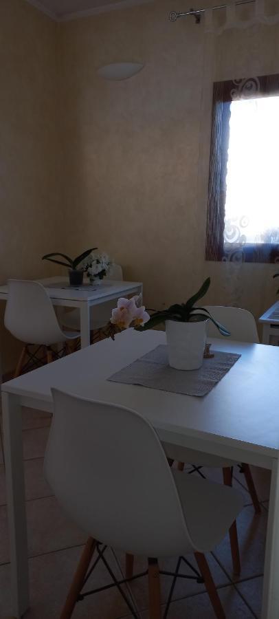 B&B Villa Orchidea Olbia Exteriör bild