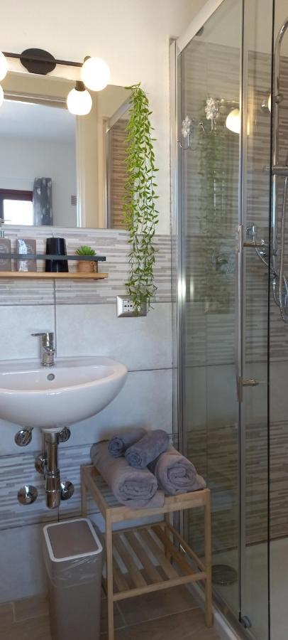 B&B Villa Orchidea Olbia Exteriör bild